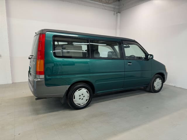 1996 Honda Stepwagon JDM car for sale — photo 20 of 25