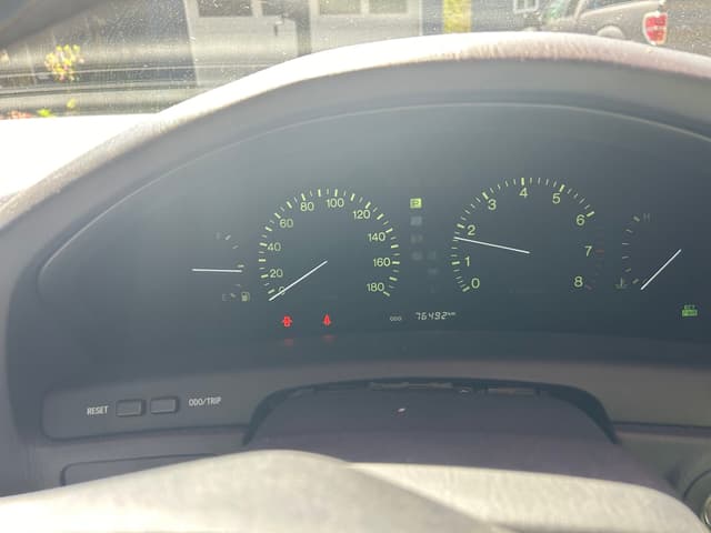 1996 Toyota Celsior JDM car for sale — photo 2 of 4