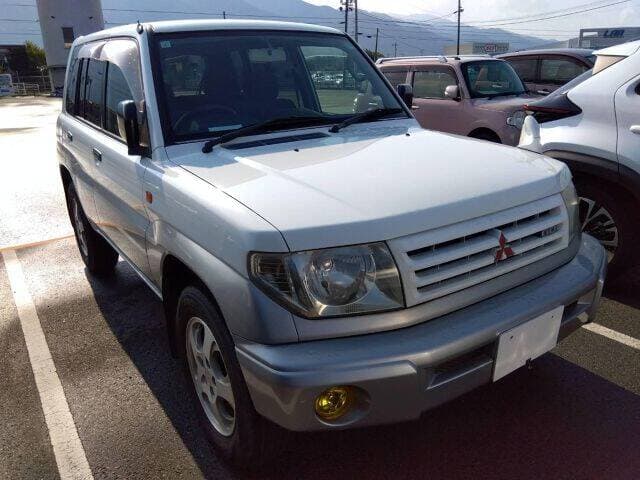 1999 Mitsubishi Pajero JDM car for sale — photo 4 of 8