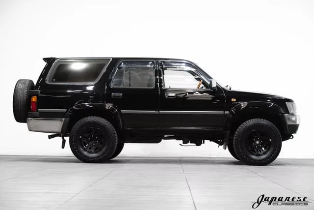 1995 Toyota Hilux Surf JDM car for sale — photo 5 of 25
