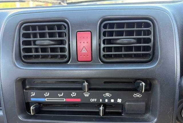 2009 Suzuki Carry JDM car for sale — photo 18 of 19