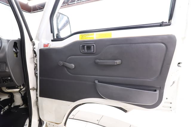 1998 Daihatsu Hijet JDM car for sale — photo 23 of 25