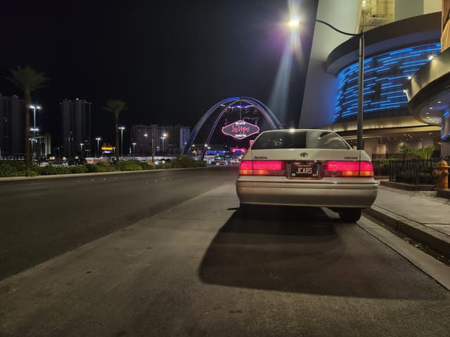 1999 Toyota Crown JDM car for sale — photo 15 of 24