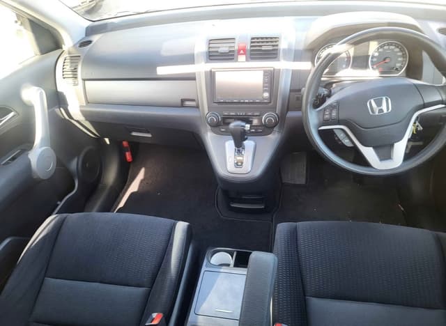2007 Honda CR-V JDM car for sale — photo 8 of 11