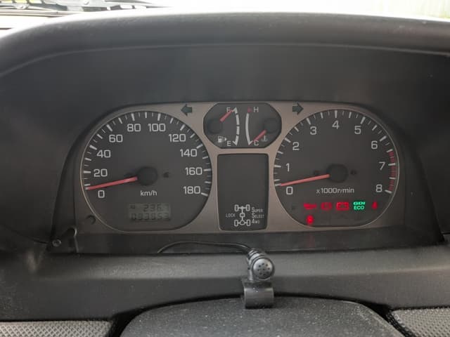 1999 Mitsubishi Pajero JDM car for sale — photo 11 of 18