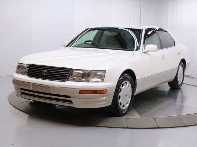 1997 Toyota Celsior JDM car for sale — photo 2 of 25