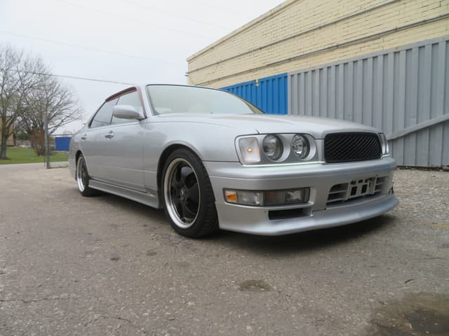 1997 Nissan Cedric JDM car for sale — photo 11 of 22