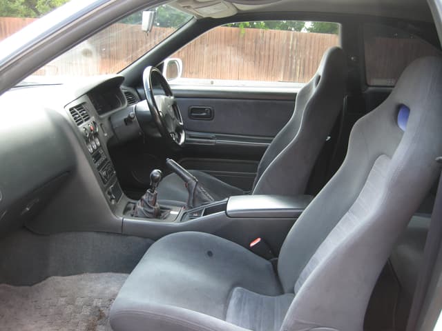 1995 Nissan Skyline JDM car for sale — photo 12 of 25