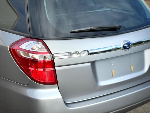 2007 Subaru Legacy JDM car for sale — photo 10 of 10
