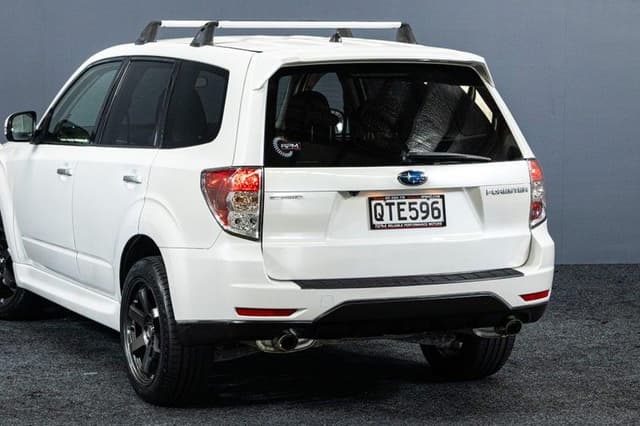 2011 Subaru Forester JDM car for sale — photo 13 of 20