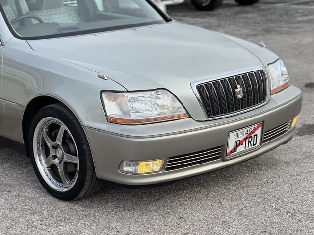 2000 Toyota Majesta JDM car for sale — photo 5 of 25