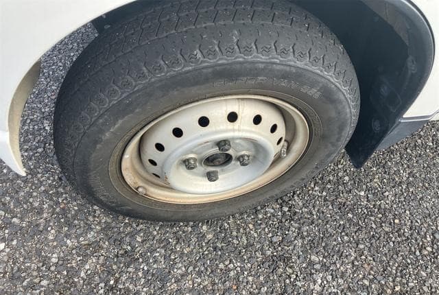 2010 Mazda Scrum JDM car for sale — photo 5 of 25