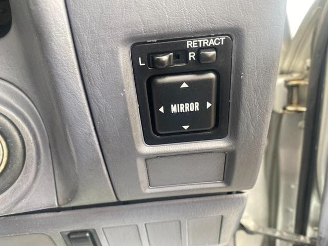 1998 Toyota Land Cruiser Prado JDM car for sale — photo 21 of 25