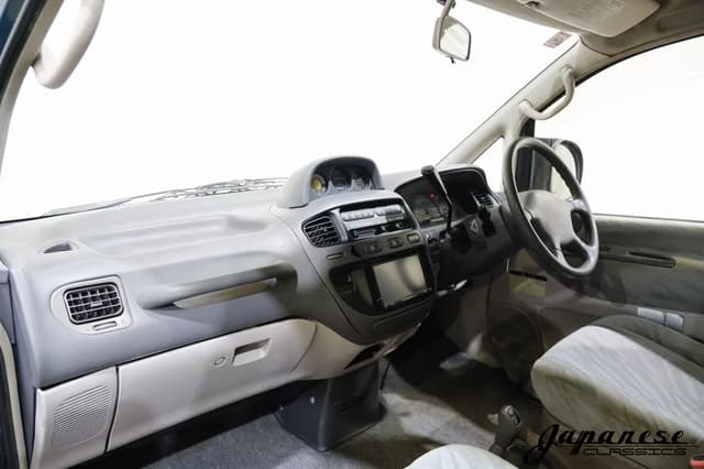 1994 Mitsubishi Delica JDM car for sale — photo 9 of 25