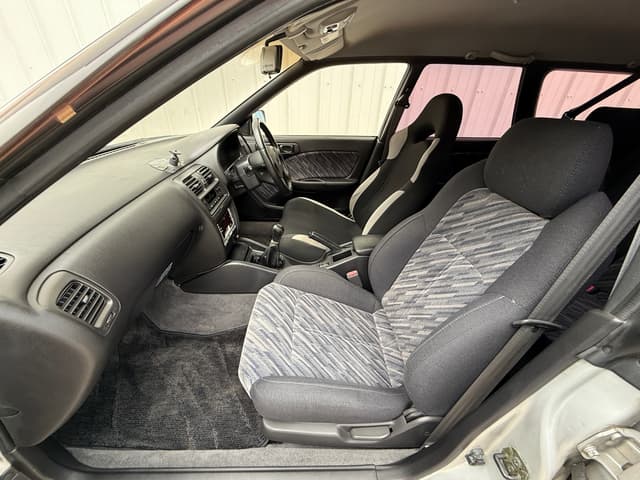 1996 Subaru Legacy JDM car for sale — photo 10 of 21