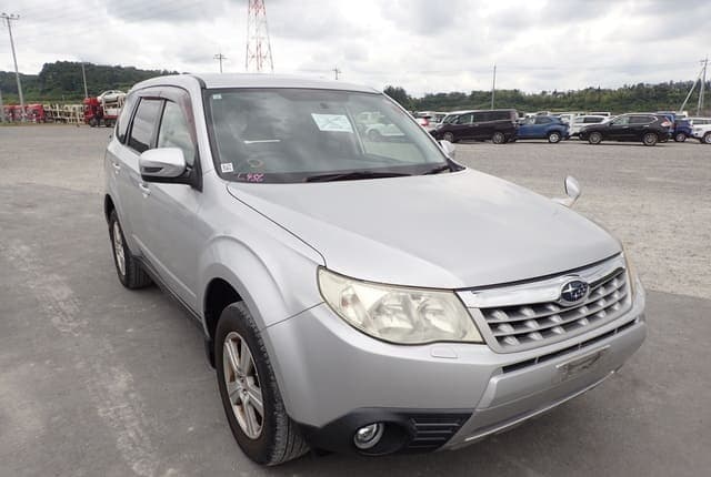 2011 Subaru Forester JDM car for sale — photo 7 of 10