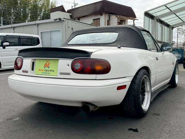 1994 Mazda Roadster (Eunos Roadster / MX-5) JDM car for sale — photo 4 of 20
