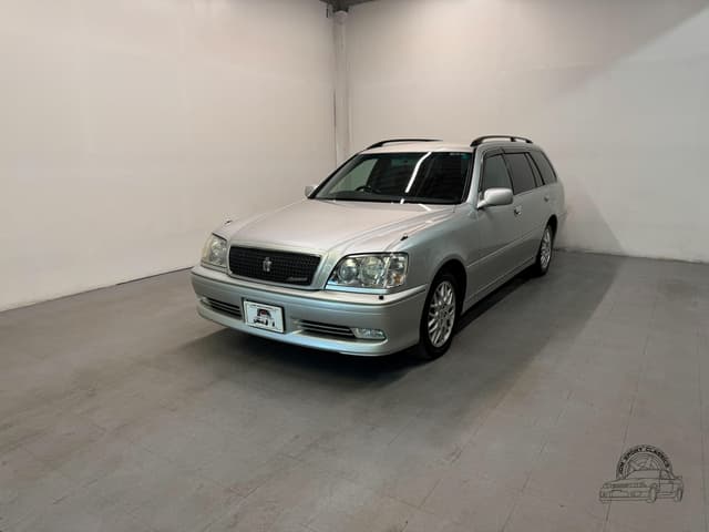2000 Toyota Crown JDM car for sale — photo 4 of 25