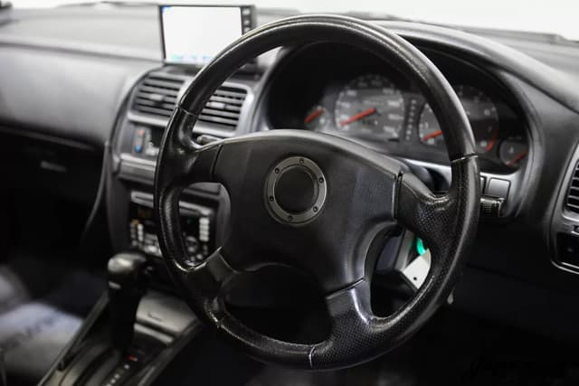 1997 Subaru Legacy JDM car for sale — photo 12 of 25