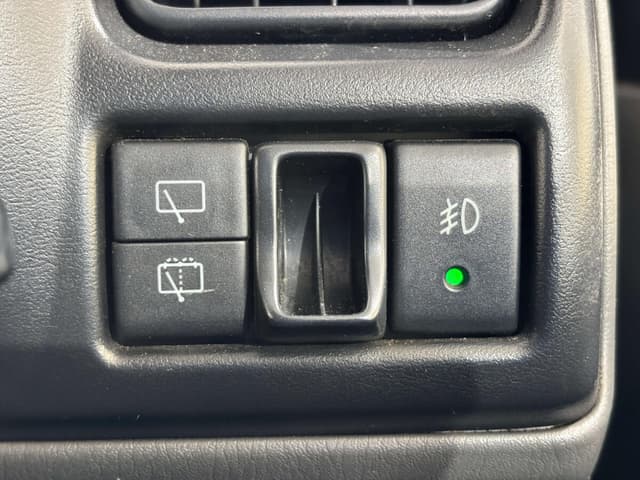 2000 Suzuki Jimny JDM car for sale — photo 16 of 25