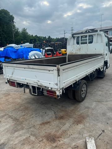 2000 Isuzu Elf JDM car for sale — photo 7 of 15