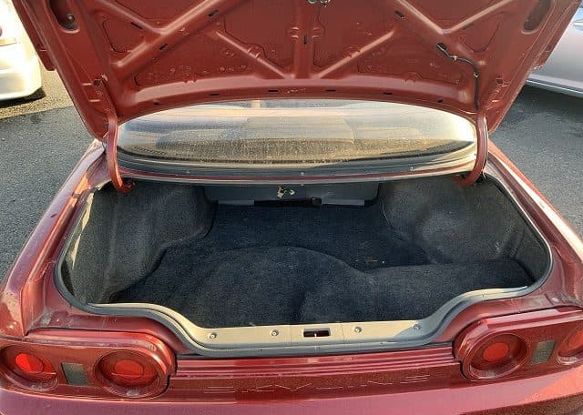 1992 Nissan Skyline JDM car for sale — photo 14 of 25