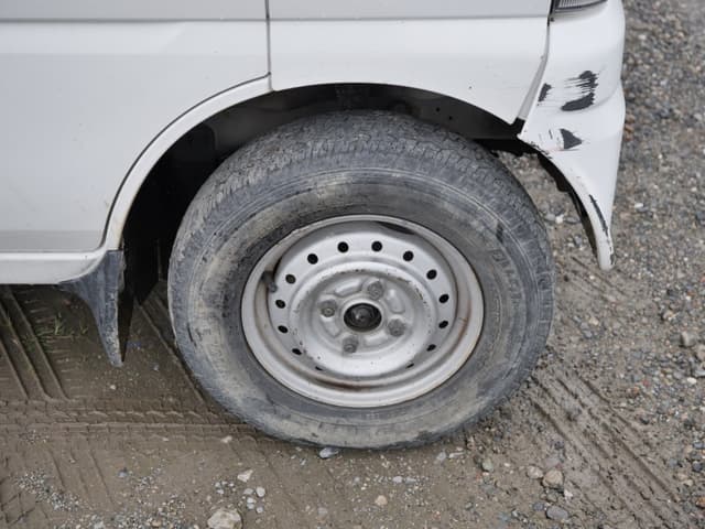 2001 Suzuki Carry JDM car for sale — photo 23 of 25