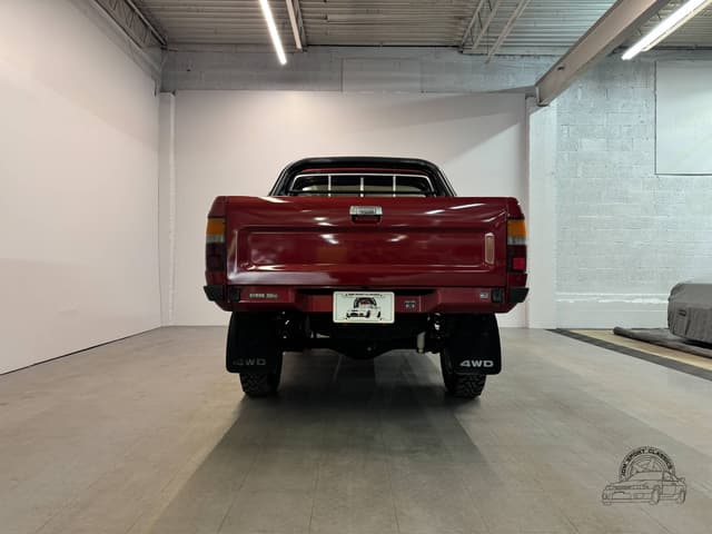 1992 Toyota Hilux JDM car for sale — photo 17 of 25