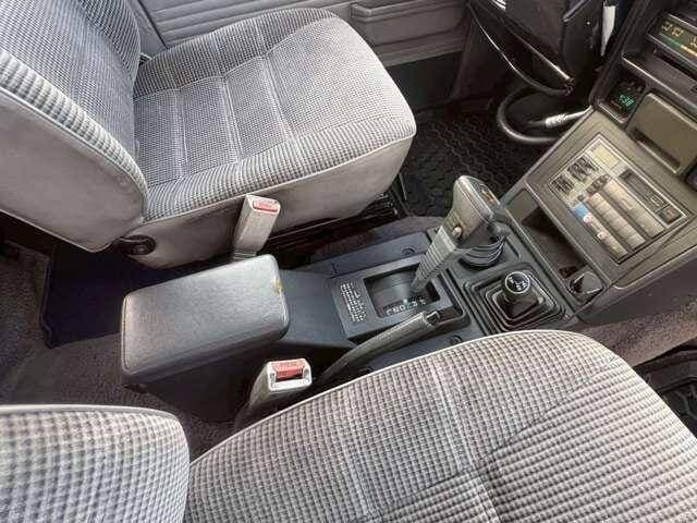 1987 Mitsubishi Pajero JDM car for sale — photo 6 of 20