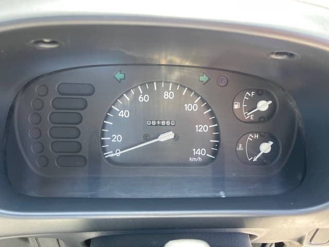 1996 Daihatsu Hijet JDM car for sale — photo 17 of 25