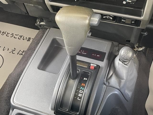 1994 Toyota Land Cruiser Prado JDM car for sale — photo 17 of 22