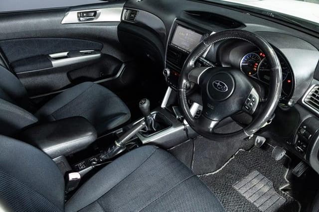 2011 Subaru Forester JDM car for sale — photo 16 of 20