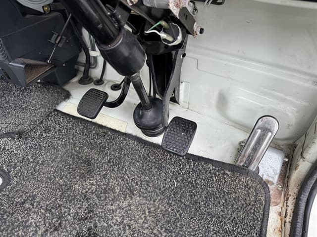 1984 Suzuki Carry JDM car for sale — photo 22 of 25