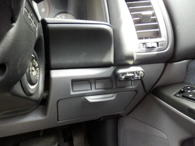 1998 Nissan Skyline JDM car for sale — photo 17 of 25