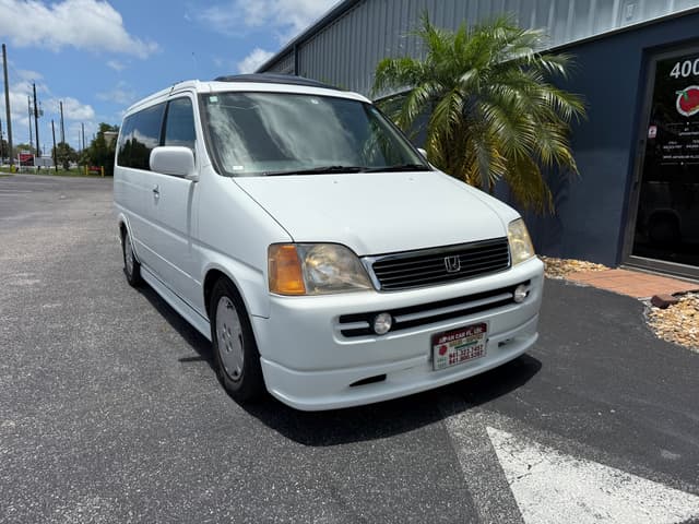 1999 Honda Stepwagon JDM car for sale — photo 13 of 25