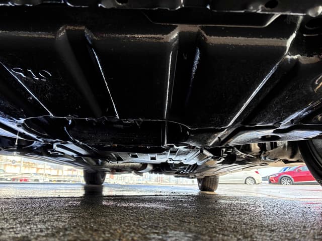 2001 Toyota Altezza JDM car for sale — photo 16 of 17