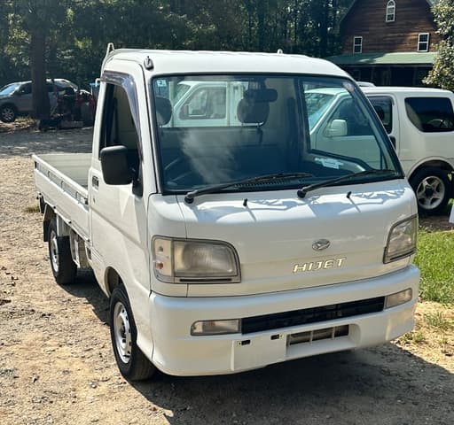 2001 Daihatsu Hijet JDM car for sale — photo 3 of 17