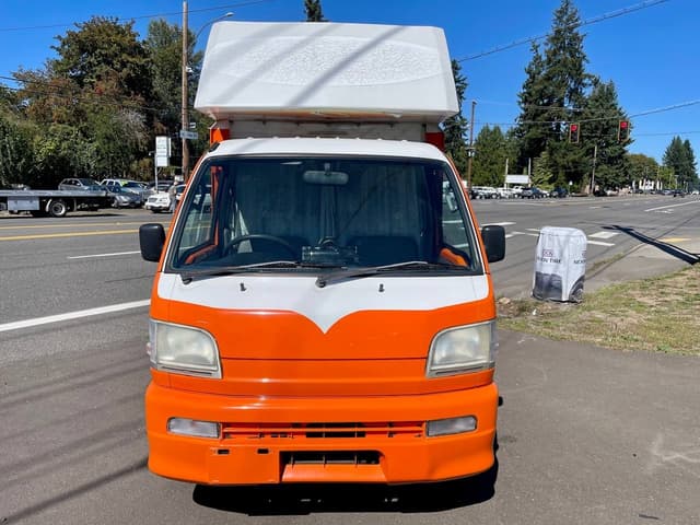 2000 Daihatsu Hijet JDM car for sale — photo 3 of 25