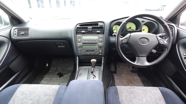 1997 Toyota Aristo JDM car for sale — photo 14 of 15