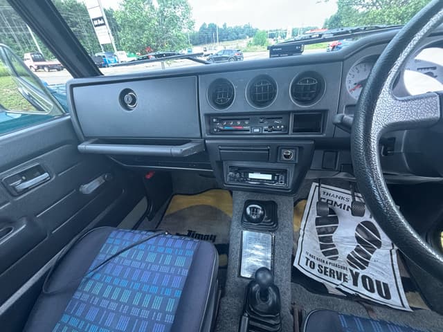 1997 Suzuki Jimny JDM car for sale — photo 3 of 11