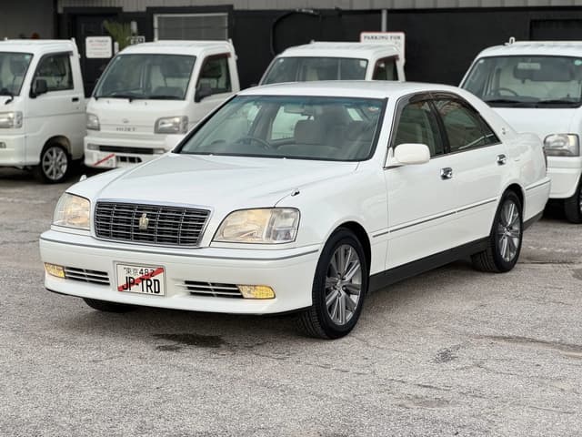 2000 Toyota Crown JDM car for sale — photo 4 of 22