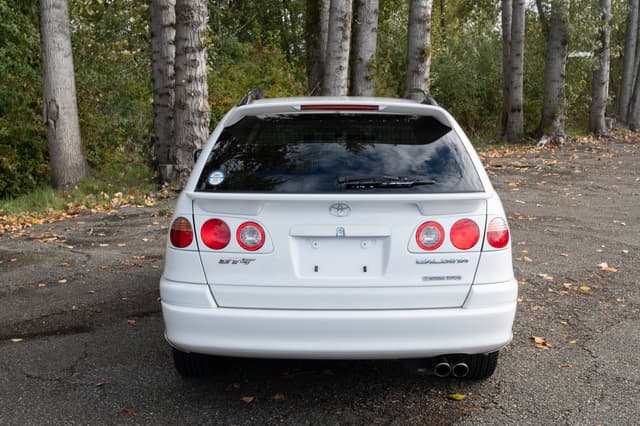 1999 Toyota Caldina JDM car for sale — photo 6 of 12