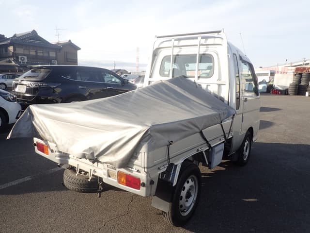 2006 Daihatsu Hijet JDM car for sale — photo 6 of 24