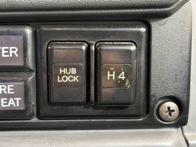 1991 Toyota Land Cruiser Prado JDM car for sale — photo 15 of 25