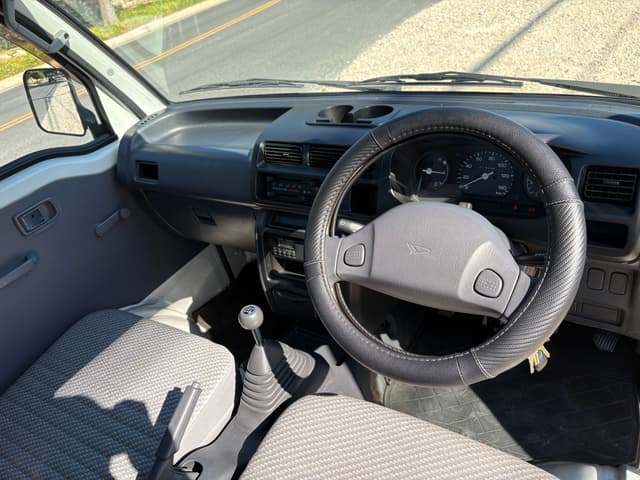 2000 Daihatsu Hijet JDM car for sale — photo 7 of 12