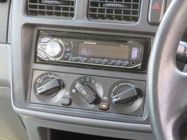 2000 Mitsubishi Pajero Mini JDM car for sale — photo 9 of 21