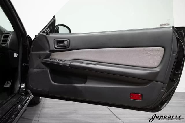 1998 Nissan Skyline JDM car for sale — photo 21 of 25