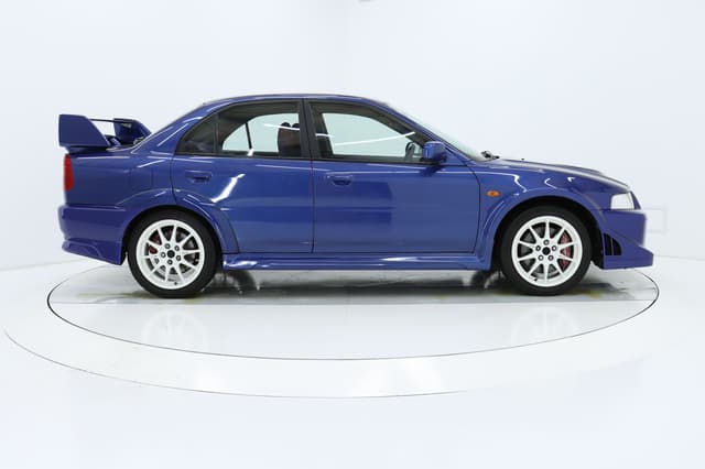 2000 Mitsubishi Lancer Evolution JDM car for sale — photo 5 of 10