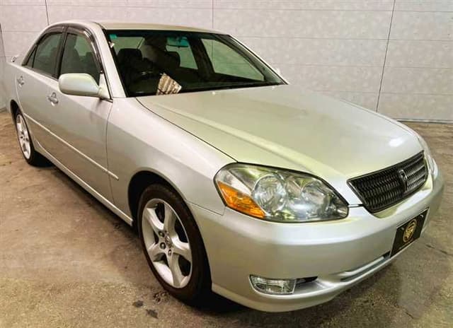 2001 Toyota Mark II JDM car for sale — photo 2 of 25