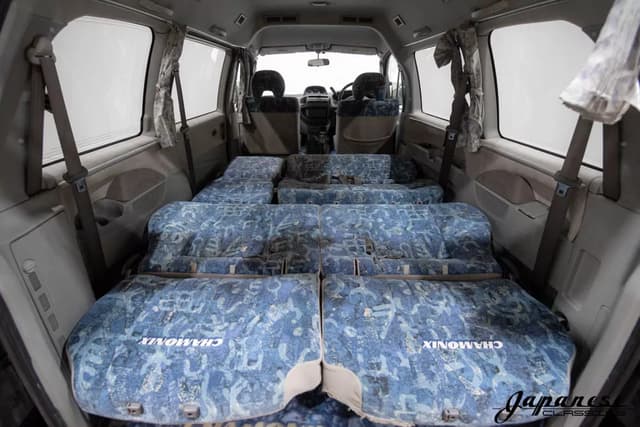 1998 Mitsubishi Delica JDM car for sale — photo 25 of 25